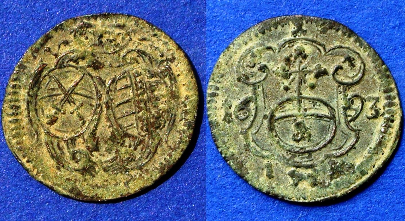  Ein Silberpfennig von 1693 mit Wappen von August des Starken